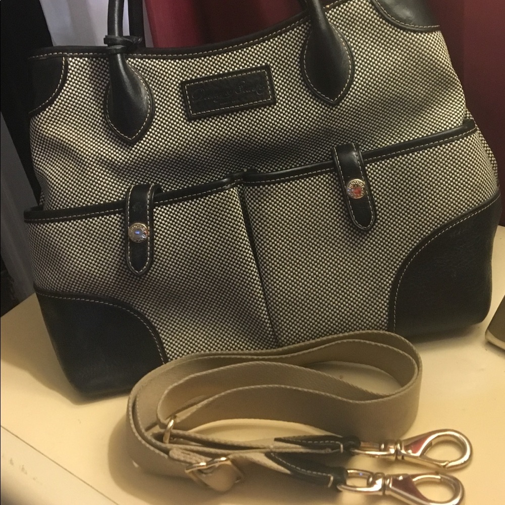 Authentic Dooney & Bourke purse & shoulder strap
